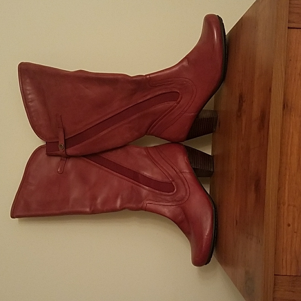Burgundy Leather Boots (Fits wider calf)